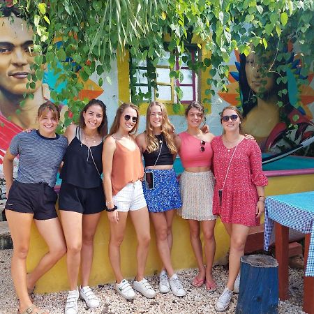 Hostel 35 Valladolid  Kültér fotó