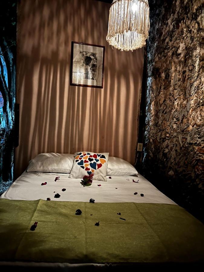 Hostel 35 Valladolid  Kültér fotó