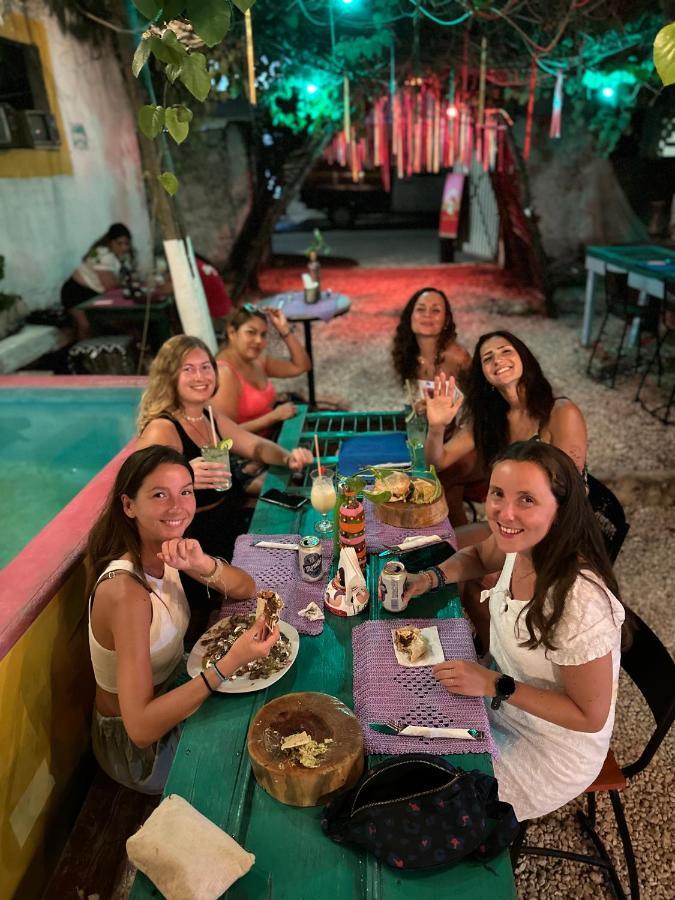 Hostel 35 Valladolid  Kültér fotó